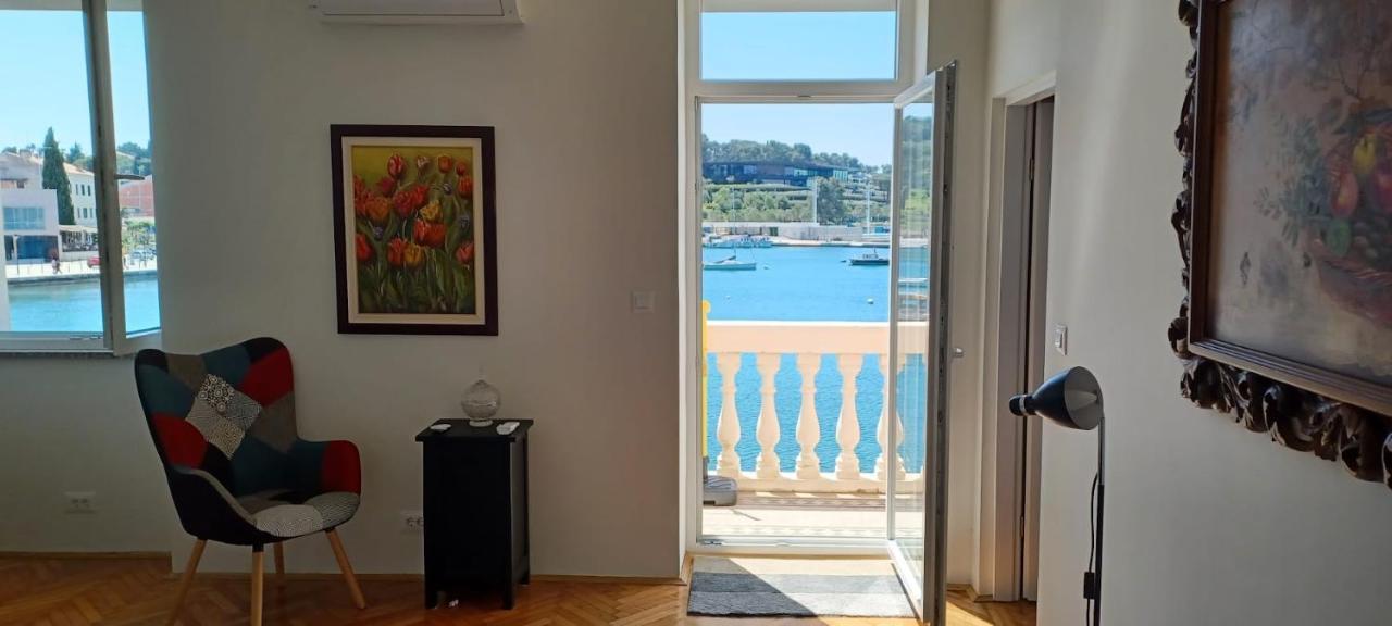 Royal Balcony Al Mare Lägenhet