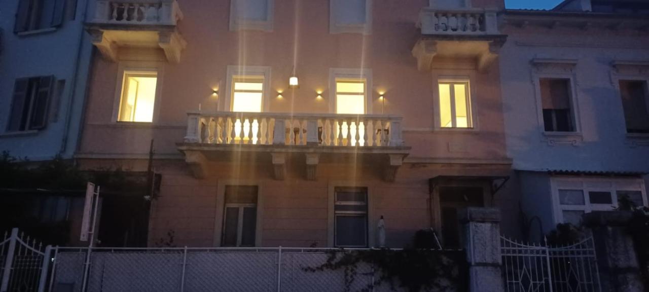 Apartment Royal Balcony Al Mare *