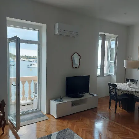 Royal Balcony Al Mare Apartment Rovinj Exterior photo